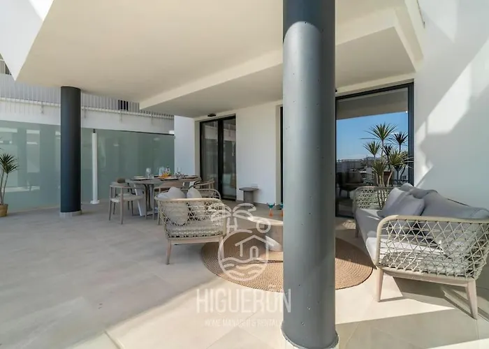 Higueronrentals Sea Breeze *