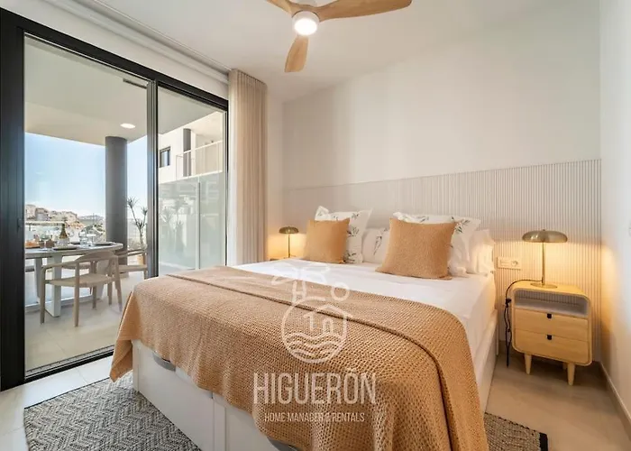 Higueronrentals Sea Breeze Apartmán