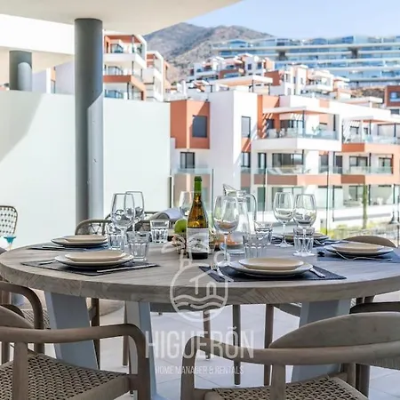 Higueronrentals Sea Breeze Appartement *