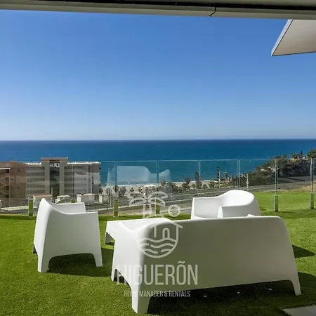 Higueronrentals Sea Breeze Apartment