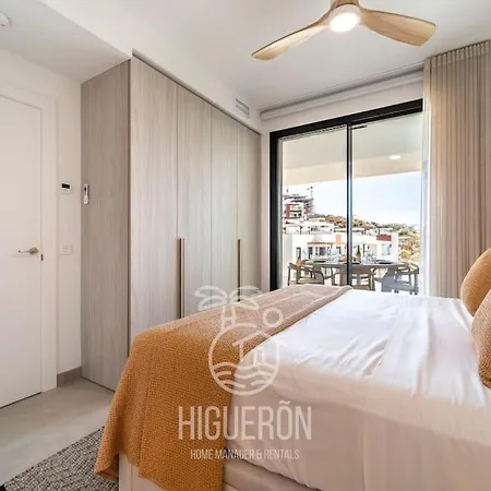 Higueronrentals Sea Breeze Apartment