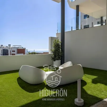 Higueronrentals Sea Breeze Apartment