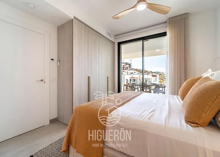 Higueronrentals Sea Breeze Apartment
