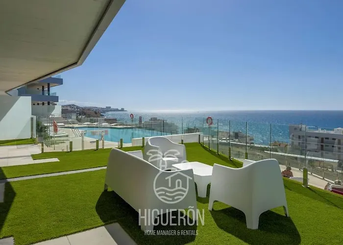 Higueronrentals Sea Breeze Apartment