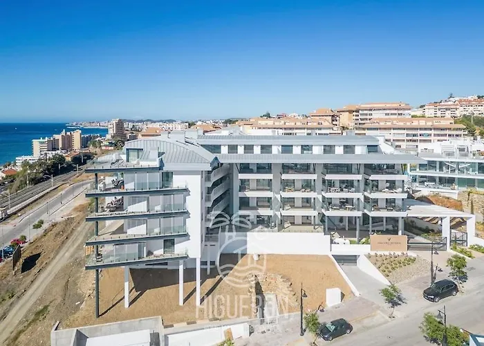 Higueronrentals Sea Breeze Apartment *